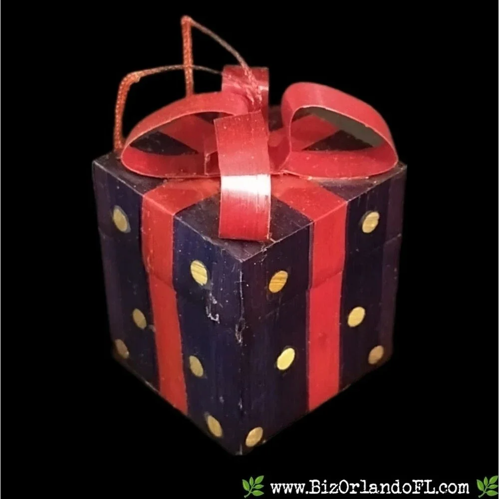 VINTAGE: Paper Mache Present Holiday Ornament / Decor